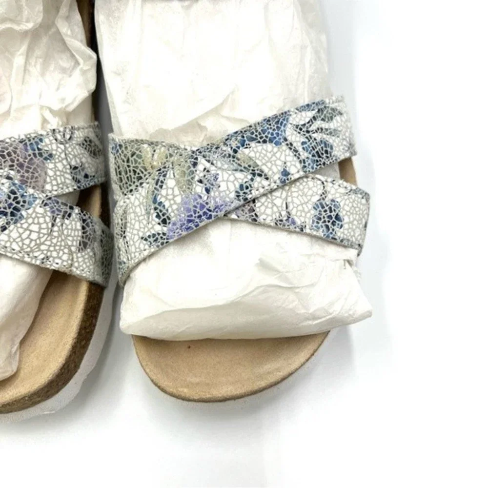 Mephisto Womens Size 10 Stela Blue Leather Floral‎ Crackle Comfort Sandals NEW
